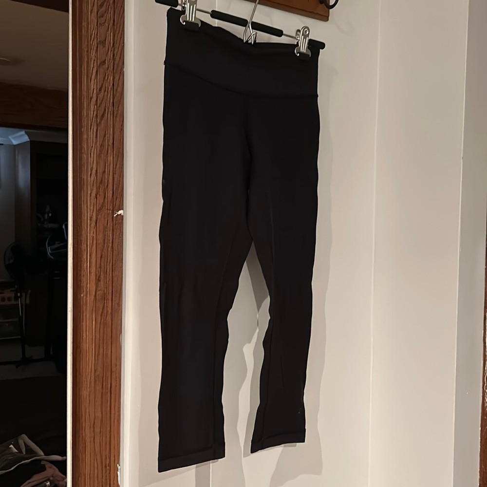 Lululemon capris